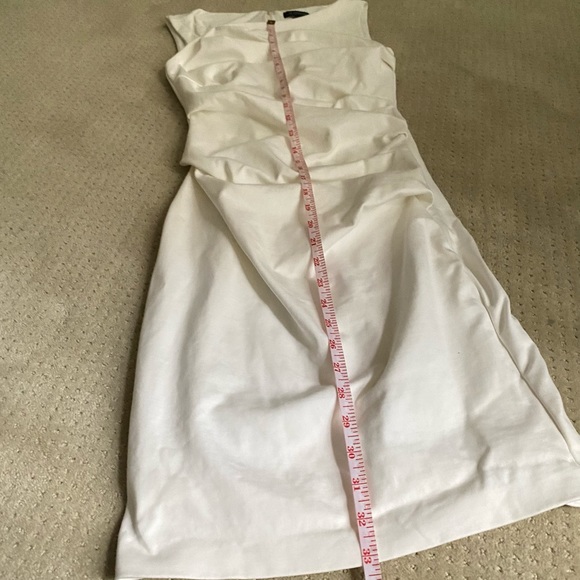 LE CHATEAU White Ruched Pleated Evening Fitted Bodycon Dress - Picture 13 of 15